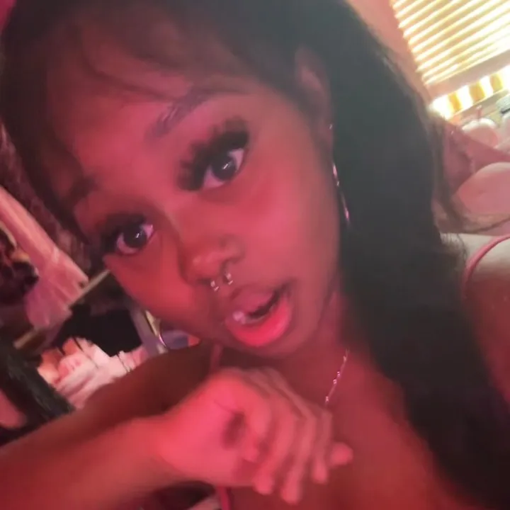 pretty.lil_me_