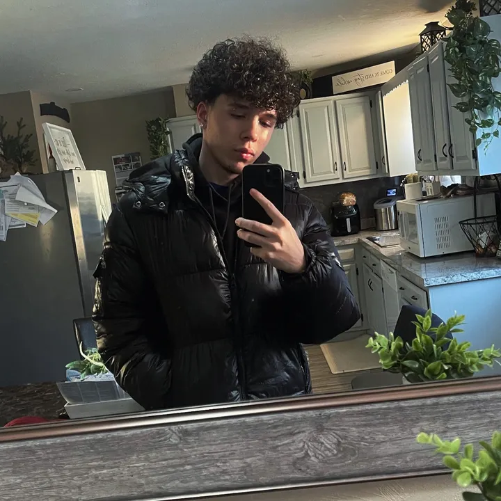 @zz.a.y.y