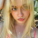 @elleszns
