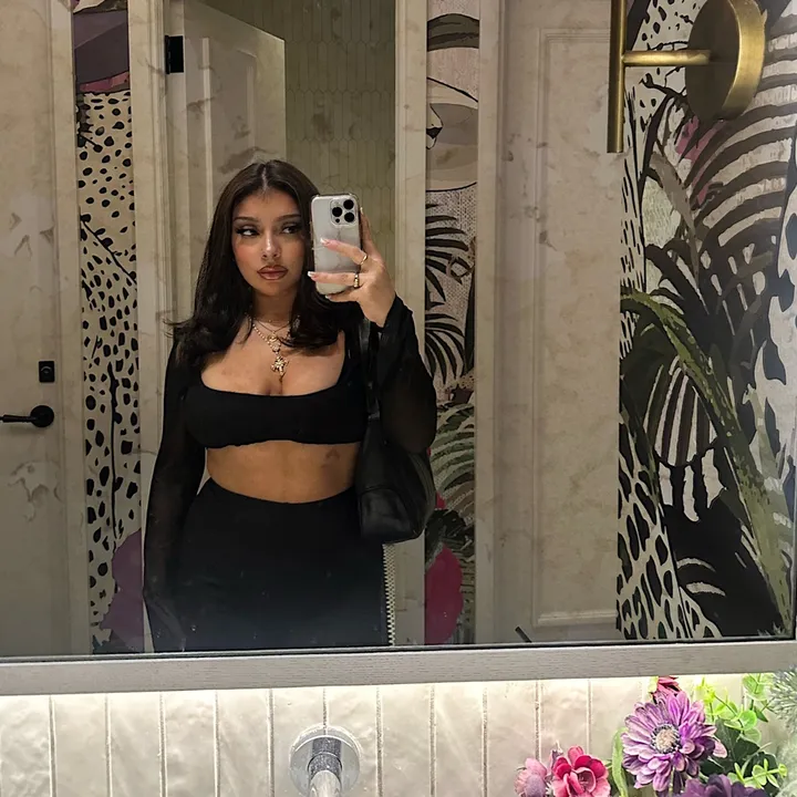yourgirltoyaa