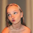 @blondiii_viviii
