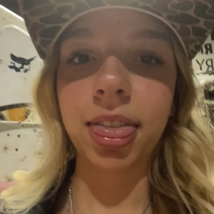 mustachemagnet