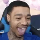@whitenailsinbluetakis