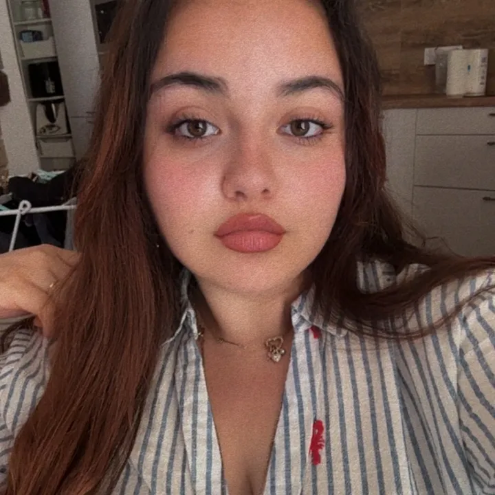 @lucieventre_