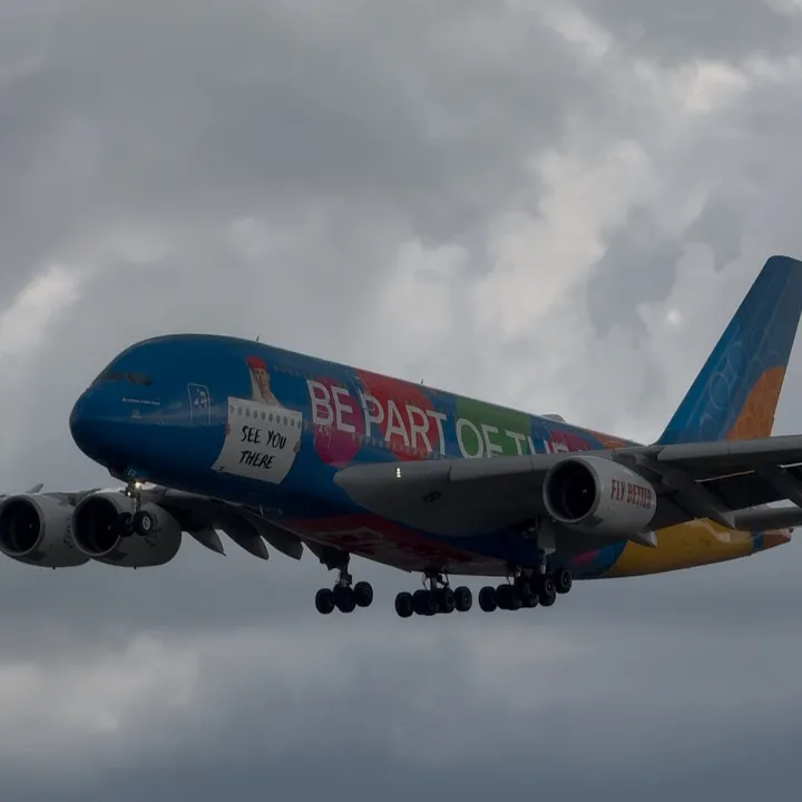 aviation_yyz_lhr_spotter