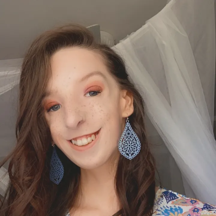 @elizabethray4594