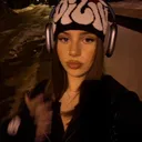 @laradizdarevic_