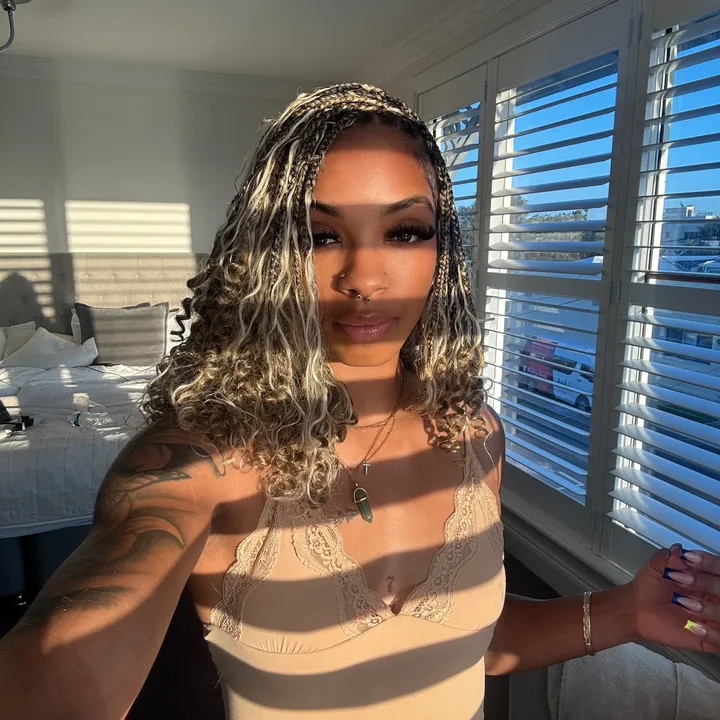@karimahdavis