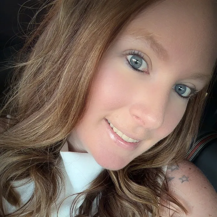@meggienavy07