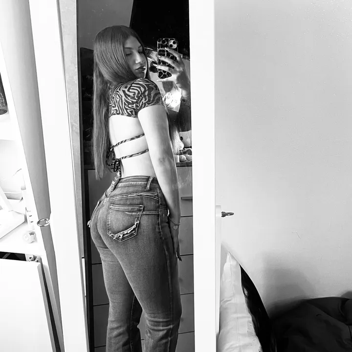 @_noee.privv_