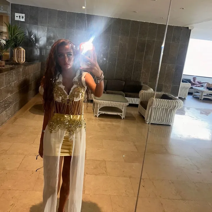 micks_helen