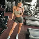 @healthyhabitqueen