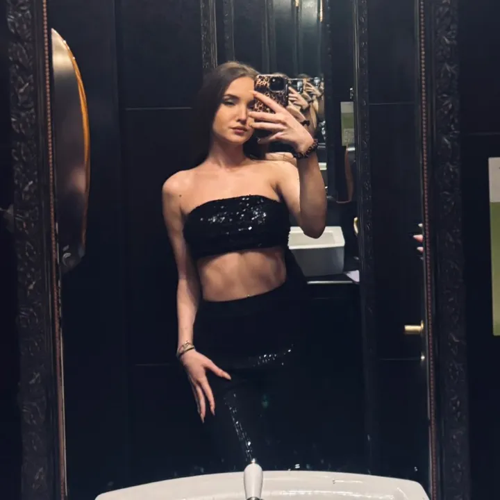 tsveteliina_
