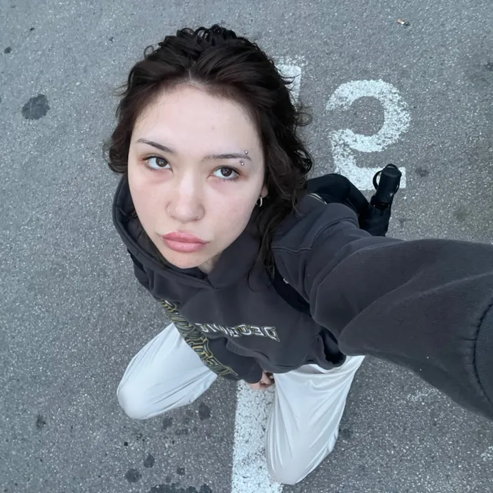 @lianamoruzi