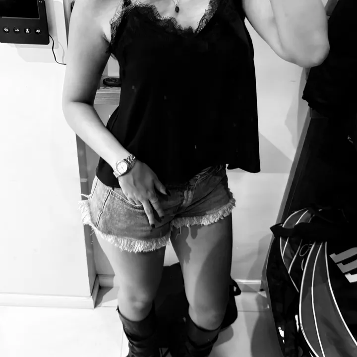 cam.castro_