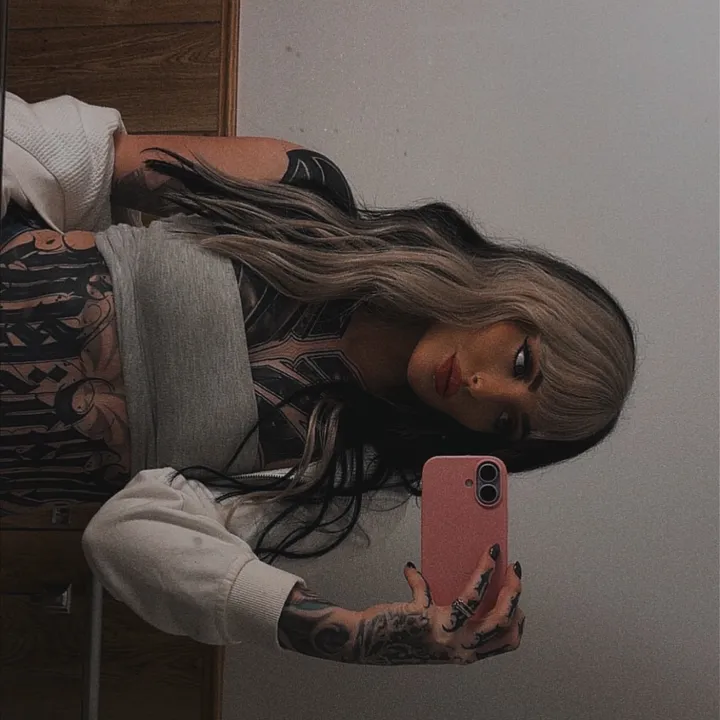 gothbarbieonlyaccount