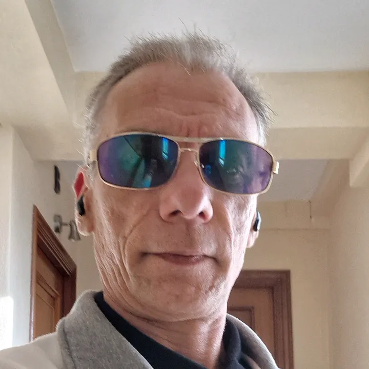 @emilioloureda