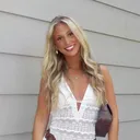 @isabellaalley