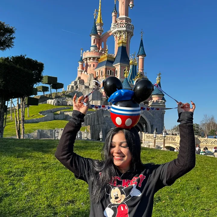 @krissdisney