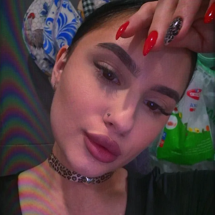 @laura_chuguryanu