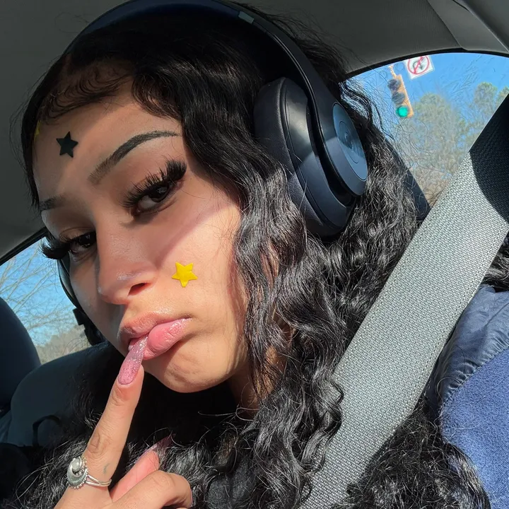 @sexxyassyaya