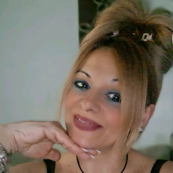 @loladelapuente