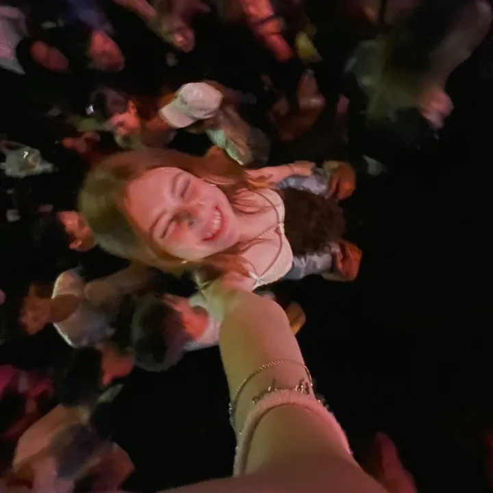 @tooriaas