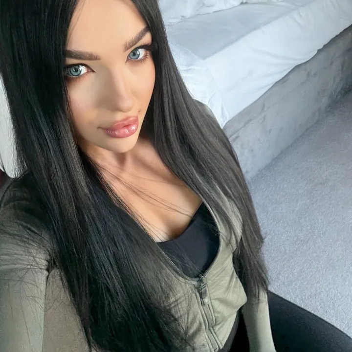 izzi_official