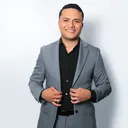 @carloskinq