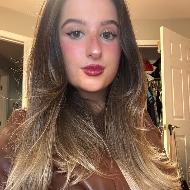@lizkozy12