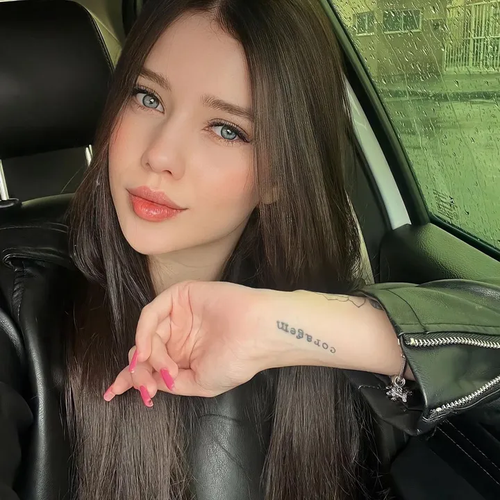 @eunaracastro
