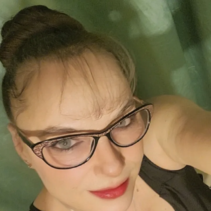 @marianeniu486
