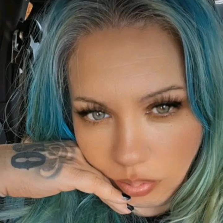 miss.kittyhotlips69