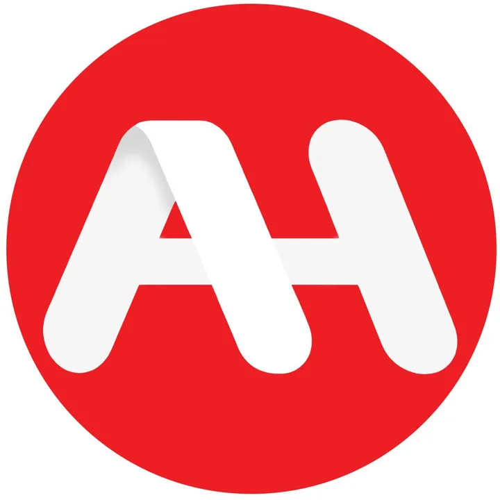 @artsholic.com