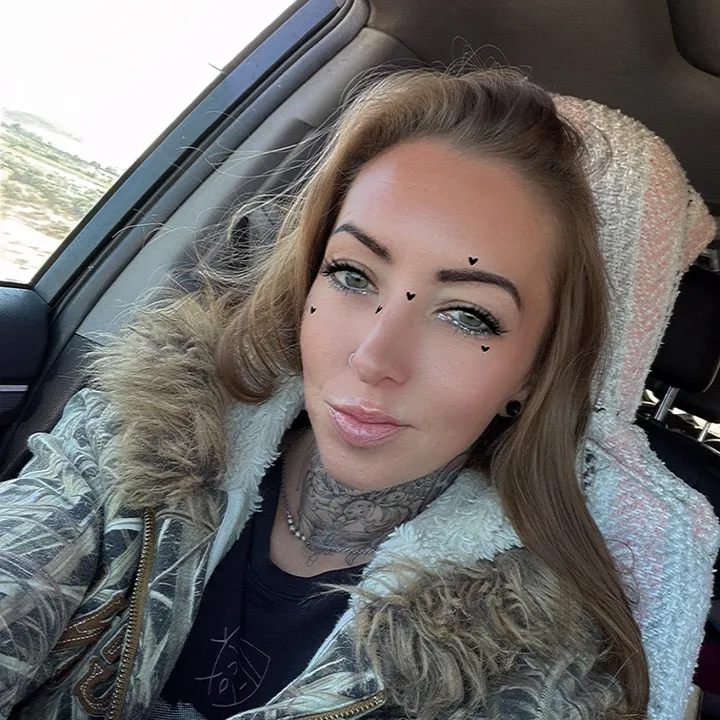 @toritellmeastory12