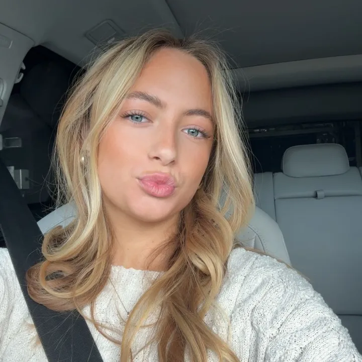 @idklindsay