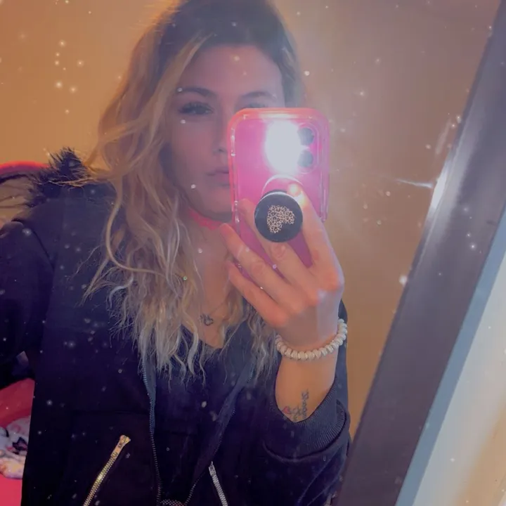 @jessylovesu_94