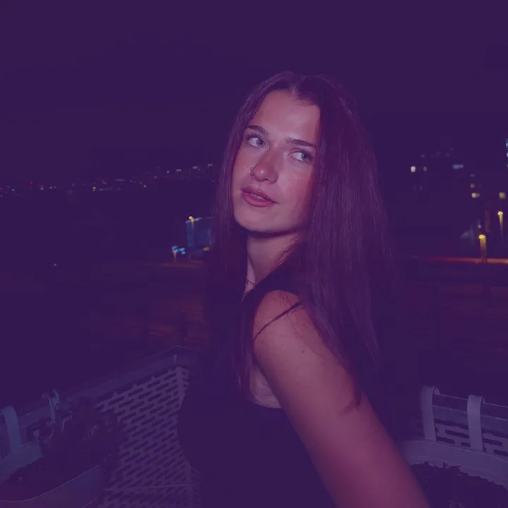 @melanzaniie