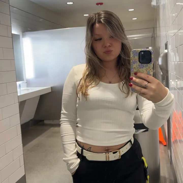 @aandrea.rhodes