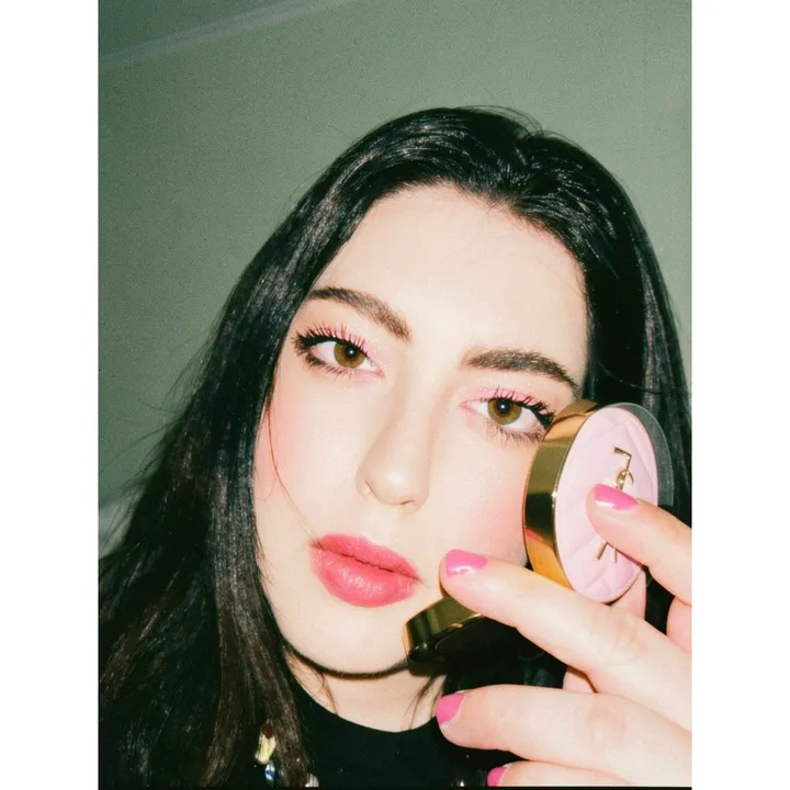@warholka