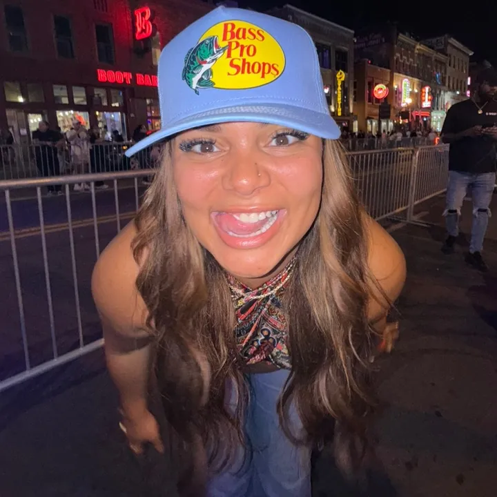 @ariannabrownofficial