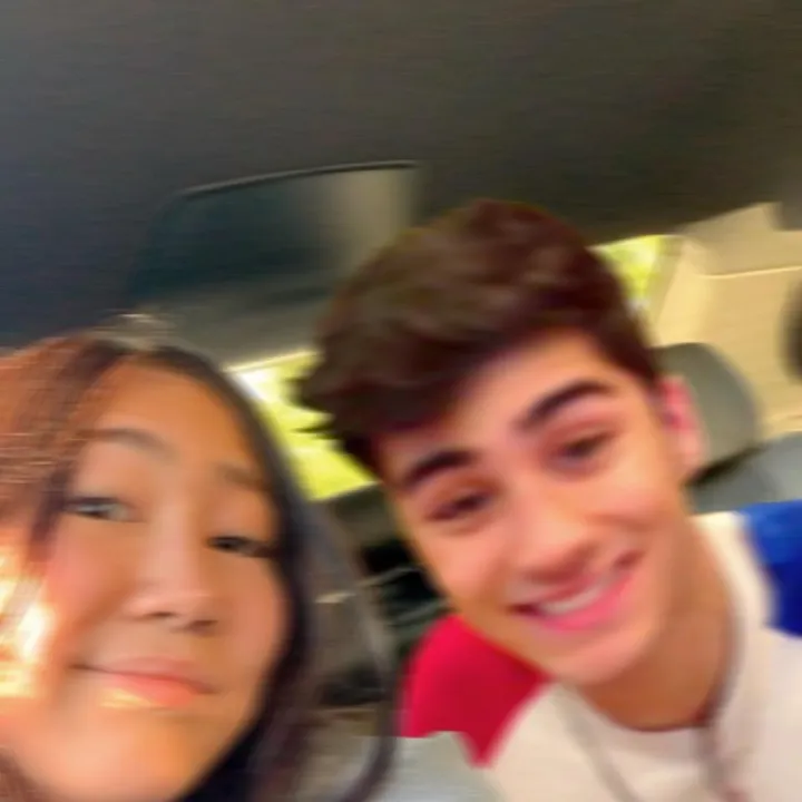 zayns.hairstrand