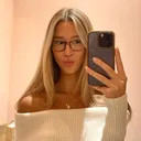 @caitherzog
