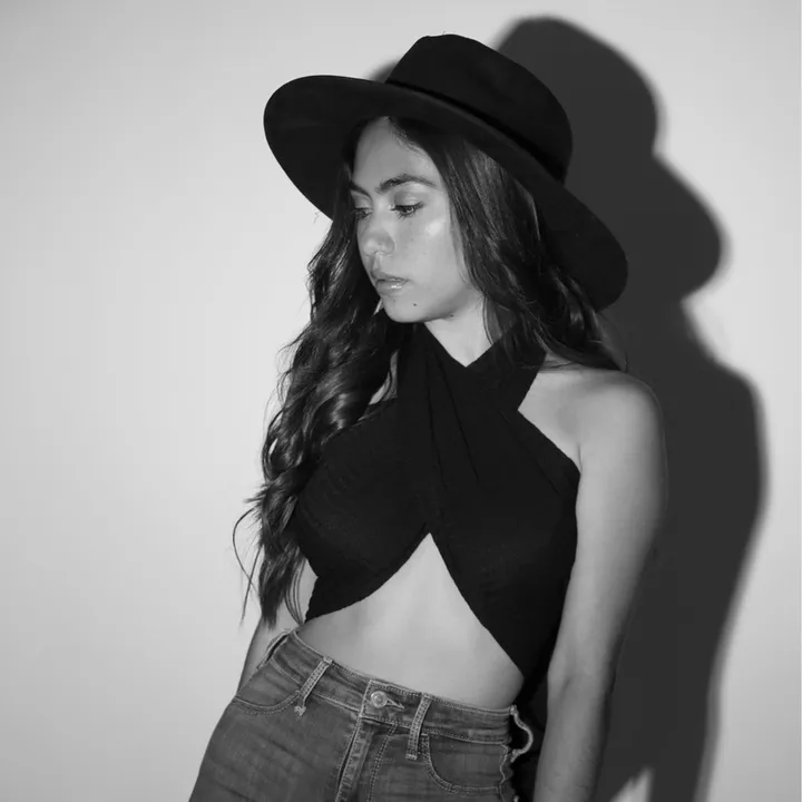 @aremyvazquez_