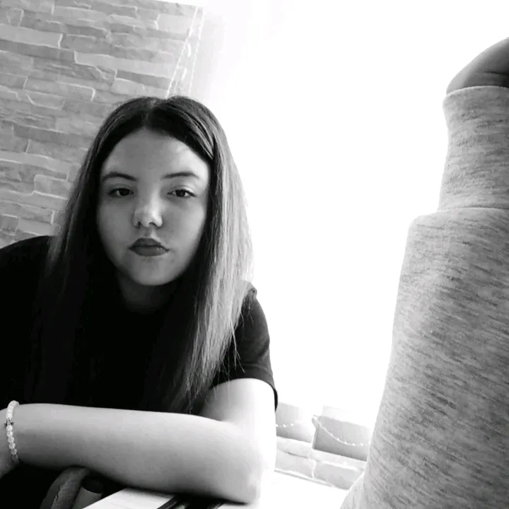 @m.laviniaaa