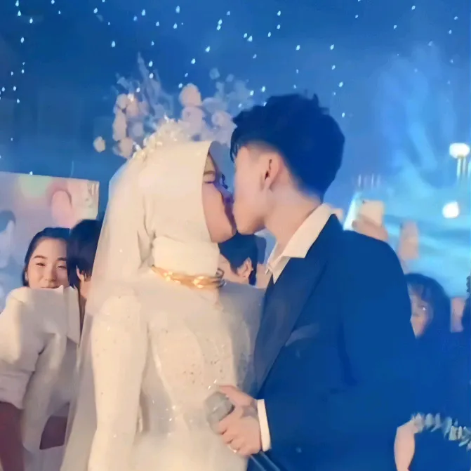 @hoangtuwind