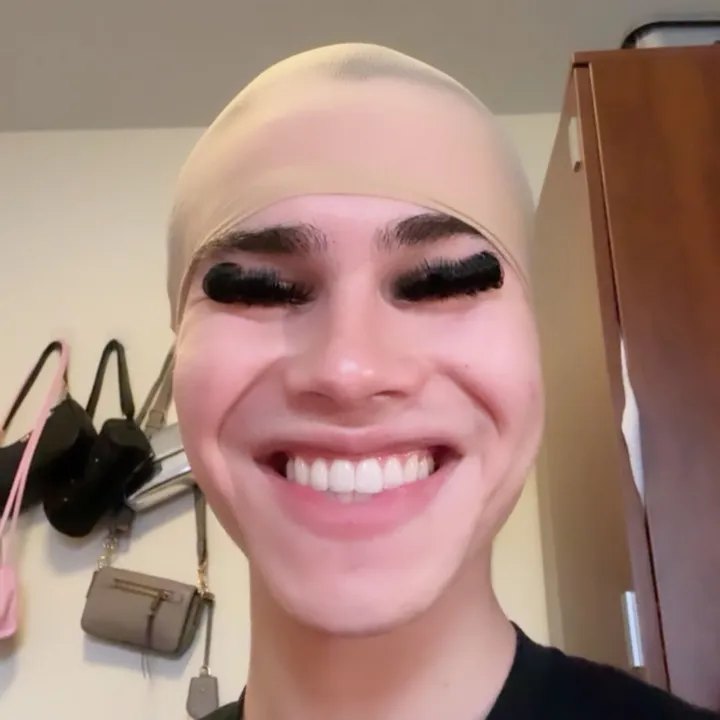 @battygzz