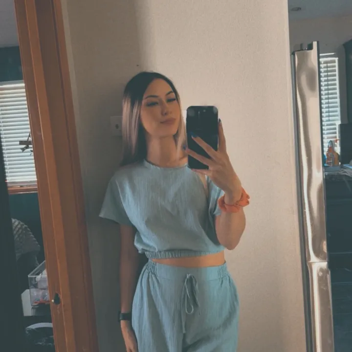 adoseofv___
