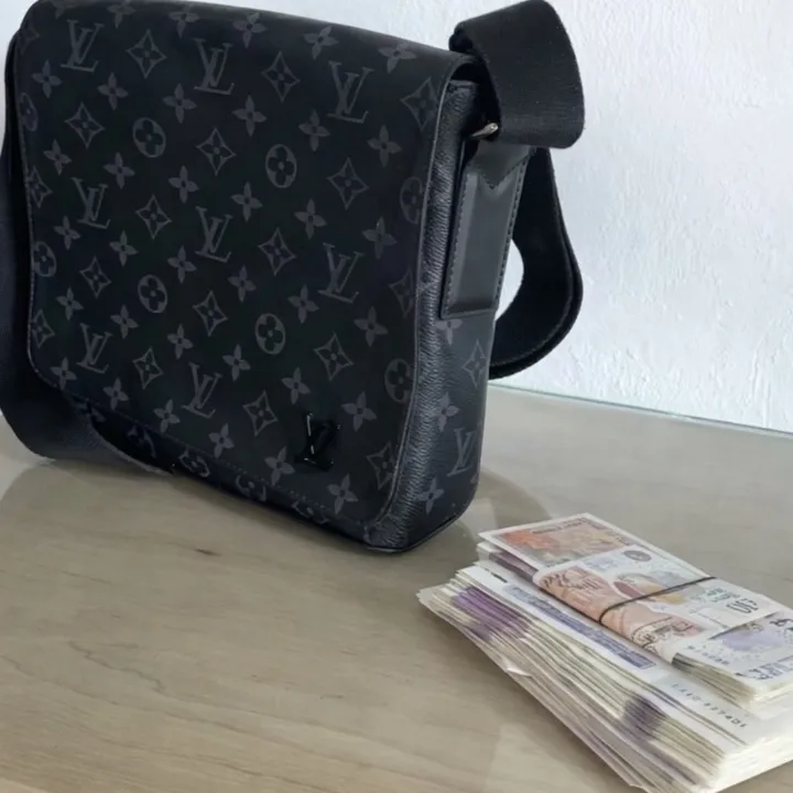 discreetmulla