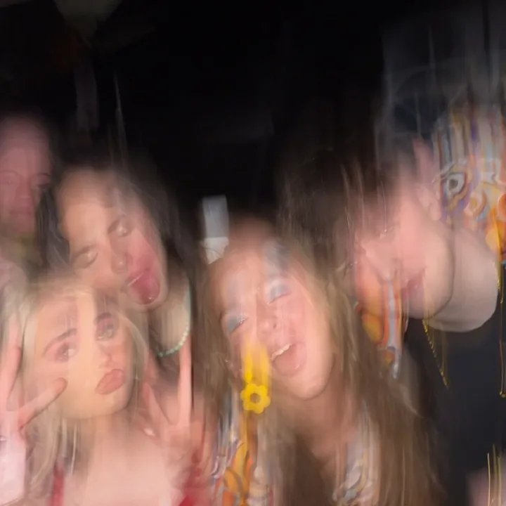caitlinxxx24